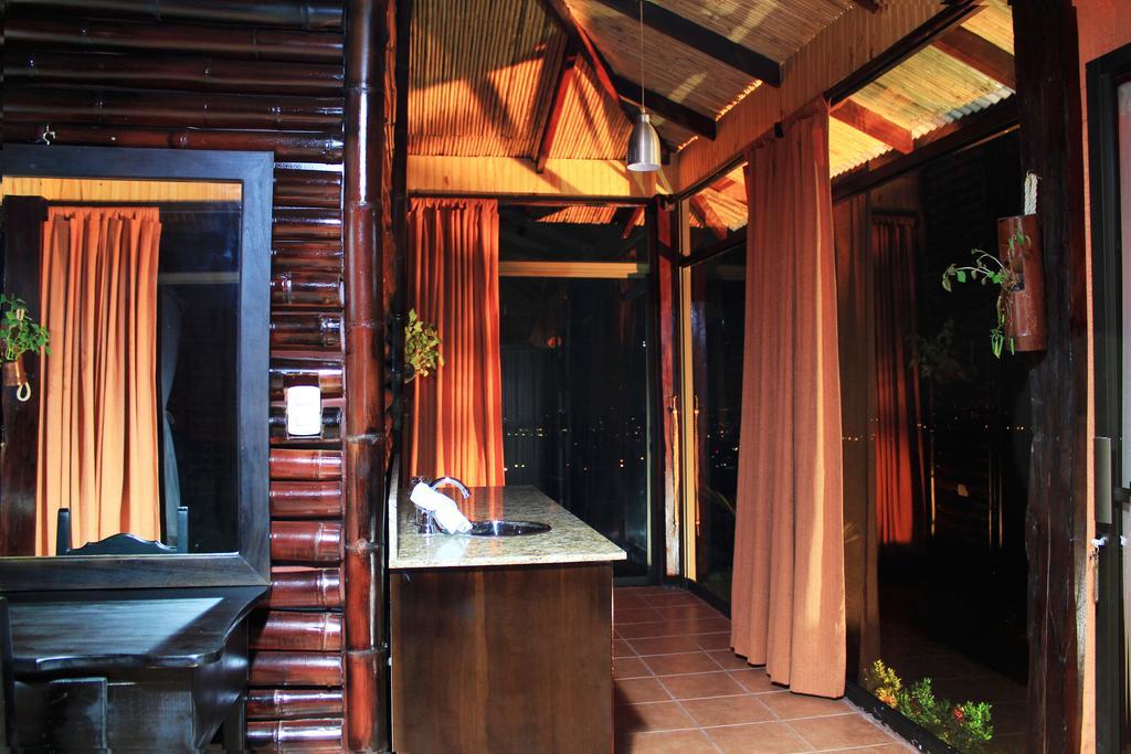 Arenal Waterfall Lodge المظهر الخارجي الصورة